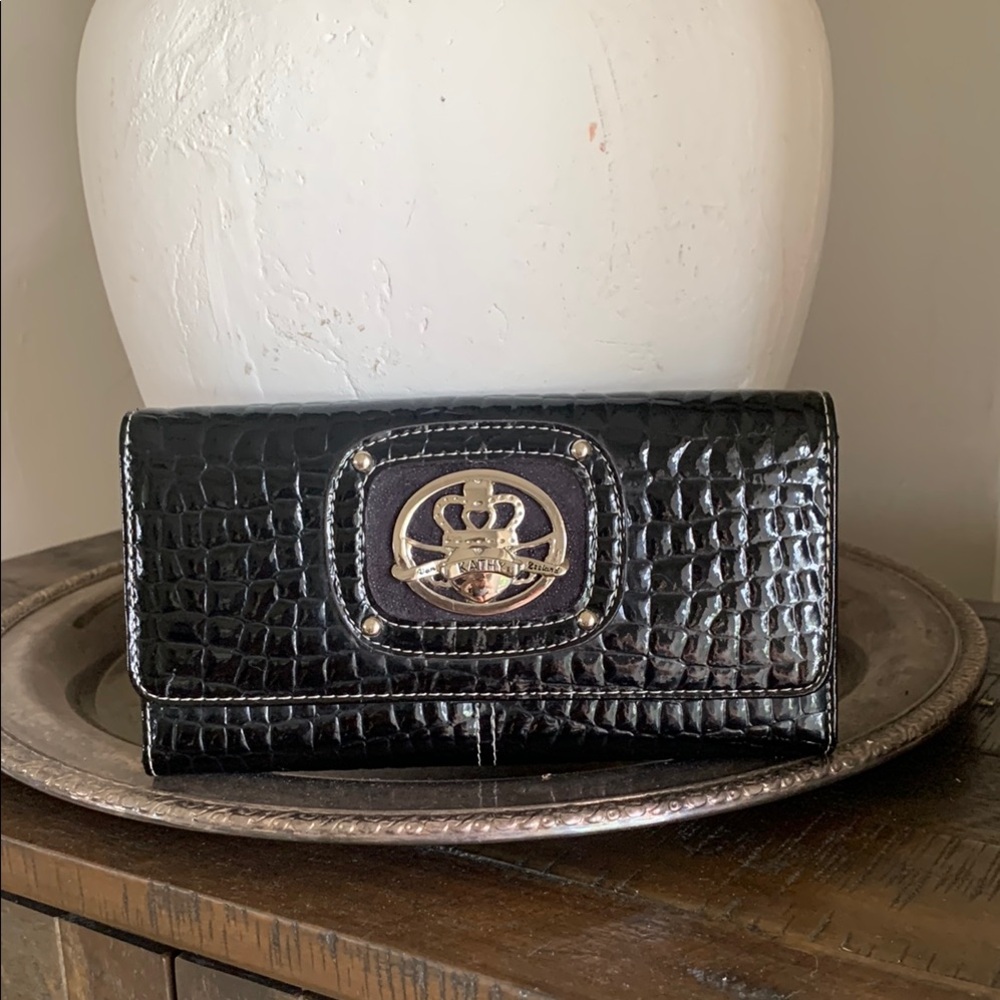 Kathy Van Zeeland Black Croc-Embossed Wallet with Silver Emblem